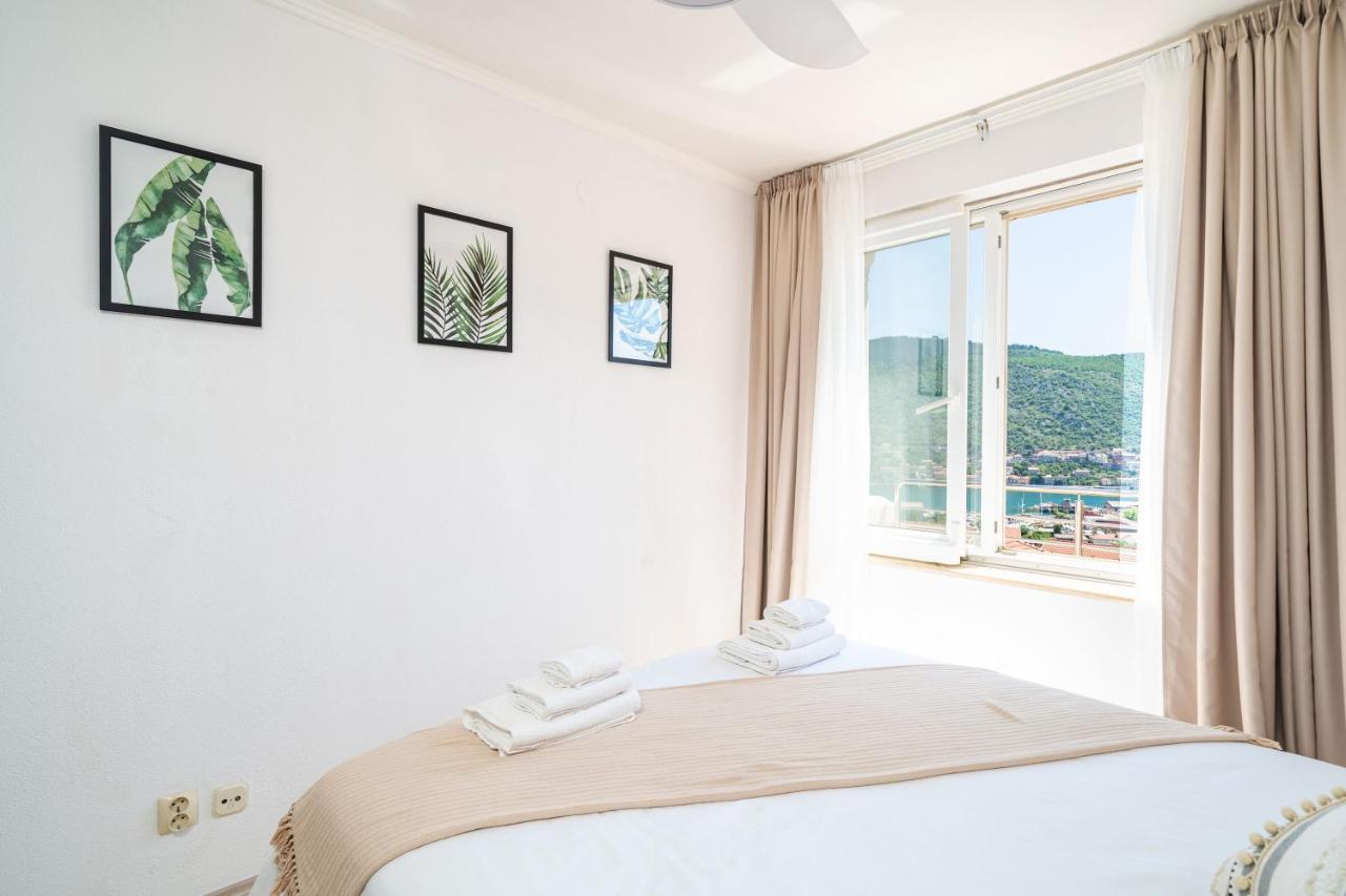 Marmoris Apartment *